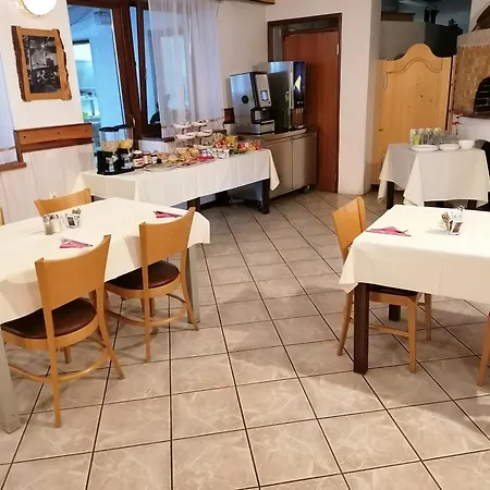 Farm stay Domacija Malnarjevi