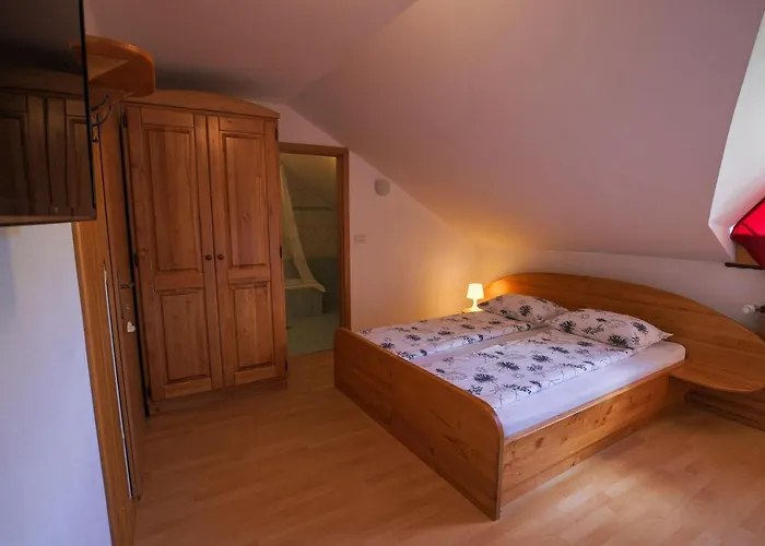 Domacija Malnarjevi Agroturismo *