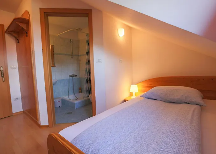 Domacija Malnarjevi Agroturismo Villa Slavina