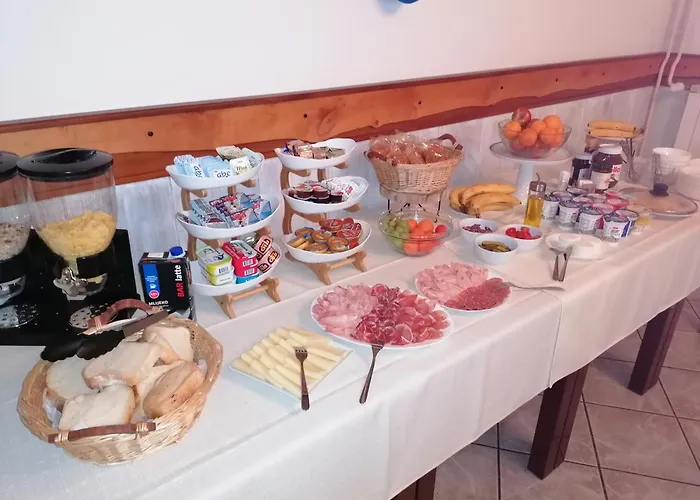 Domacija Malnarjevi * Villa Slavina