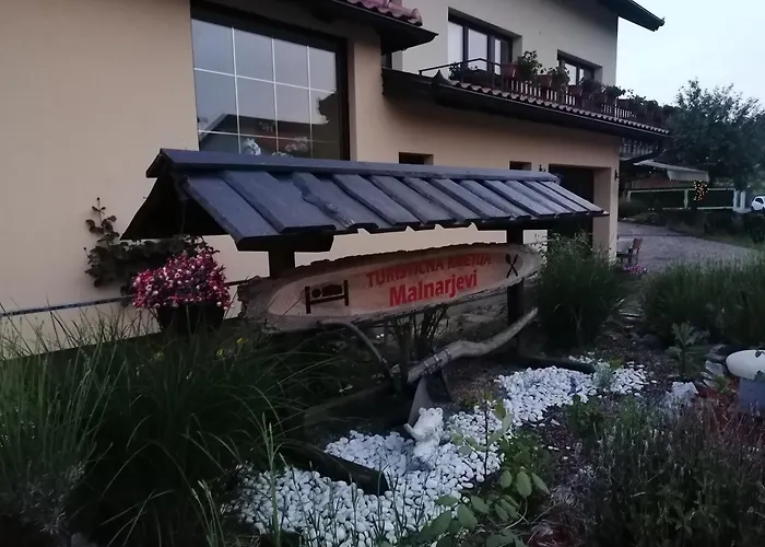 Domacija Malnarjevi Agroturismo *