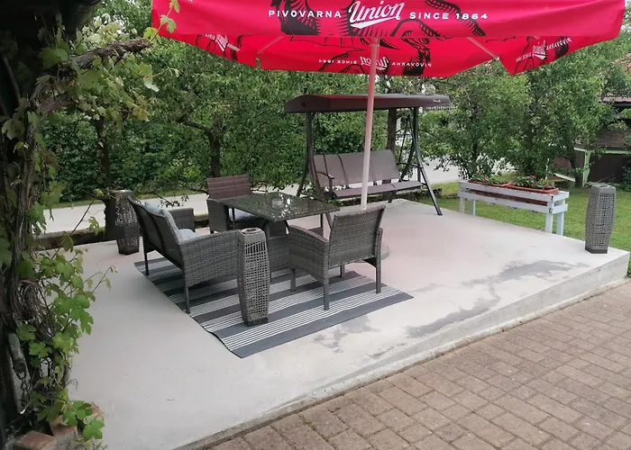 Alloggio per agriturismo Domacija Malnarjevi *